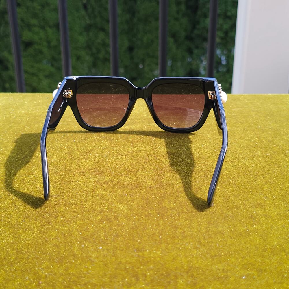 Moschino MOS153/S Black Pearl Medallion Square Sunglasses NEW - Picture 5 of 9